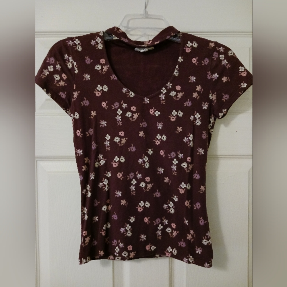 Aéropostale Tiny Floral Choker Bodycon Top. Maroon/Size S